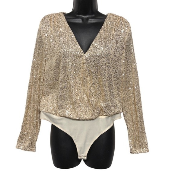 Sincerly Jules Tops - NWT Sequin Bodysuit Top Gold Champagne Long Sleeve Party Cocktail Women's Medium